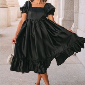 IvyCityCo "Coco Dress" in Black, Size Medium